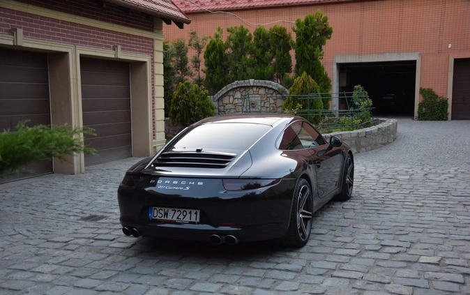 Porsche 911 cena 309911 przebieg: 78300, rok produkcji 2012 z Lubniewice małe 277